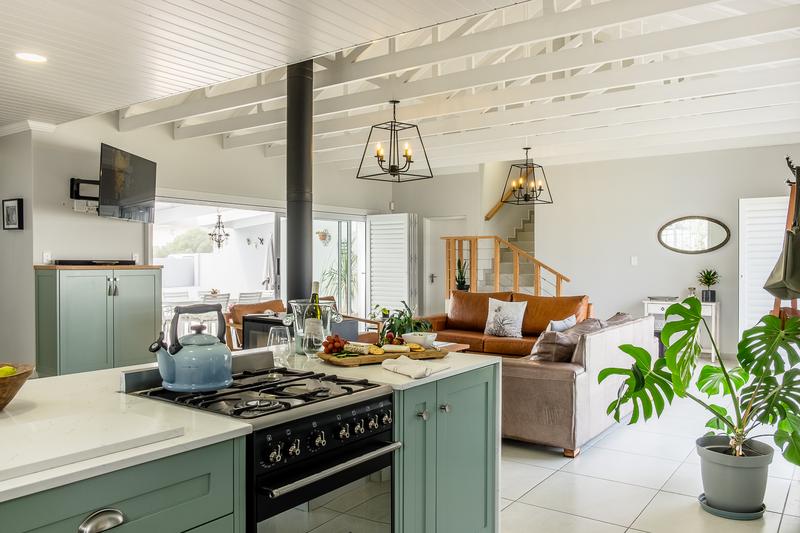 3 Bedroom Property for Sale in Britannia Bay Western Cape